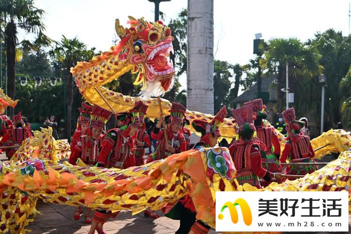 首屆“云南民歌大家唱”活動(dòng)啟幕 以民族歌舞為云南“上分”(圖3) 首屆“云南民歌大家唱”活動(dòng)啟幕 以民族歌舞為云南“上分”(圖3)